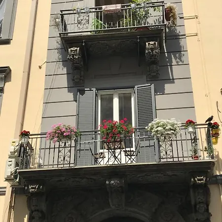 La Cartolina Di Parking Free Small Car Apartment Naples