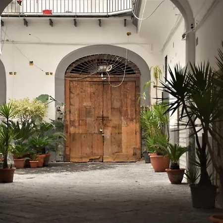 La Cartolina Di Parking Free Small Car Apartment Naples