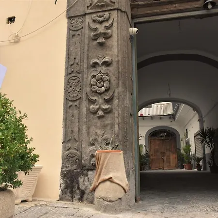 Apartment La Cartolina Di Parking Free Small Car Naples
