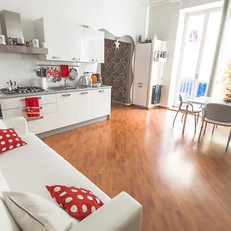 Apartment La Cartolina Di Parking Free Small Car